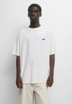 PULL & BEAR Short Sleeve StwdT-Shirt Con StampaWhite Uomo T-shirt E Polo PUC22O1PA-A11 -Pull & Bear ee34feb13d1d40db85b91827933f4c5c
