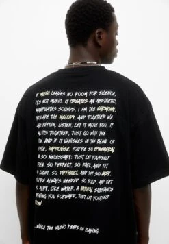 PULL & BEAR Short Sleeve With Contrast T-Shirt Con StampaBlack Uomo T-shirt E Polo PUC22O1OR-Q11 -Pull & Bear ee918bd3e48e4f7093c97da7b6c1fb56