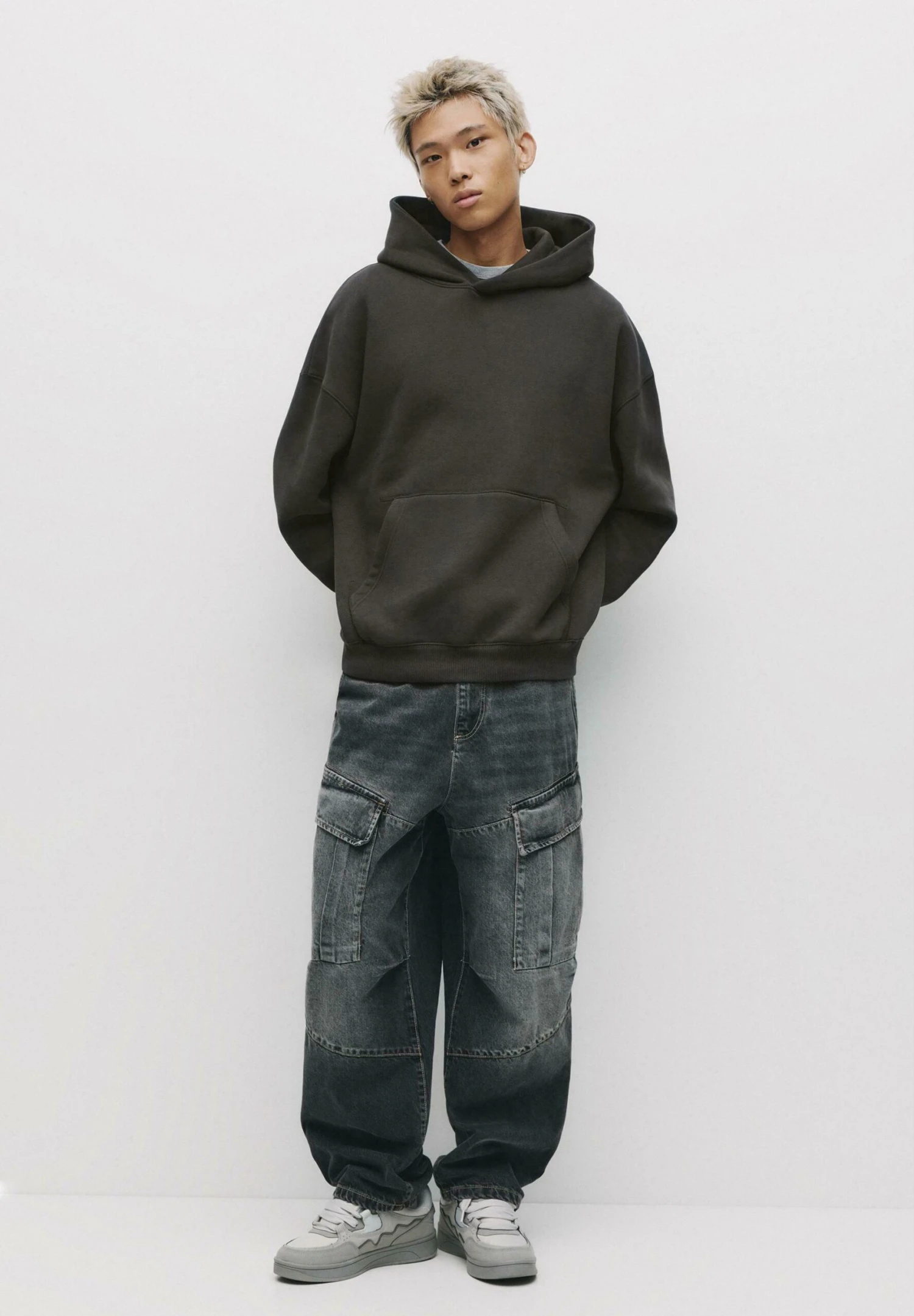 PULL & BEAR BOXY FIT - Felpa Con Cappuccio - Grey 2 PULL & BEAR BOXY FIT - Felpa Con Cappuccio - Grey - immagine 2