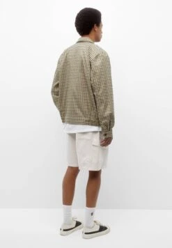 PULL & BEAR Rustic Bermuda- Shorts - Beige -Pull & Bear f0475f304a214e0e973b899e99d44a72