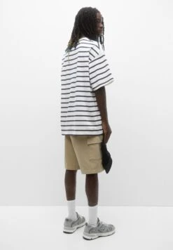 PULL & BEAR Garment-Dyed StripedT-Shirt Con StampaDark Blue Uomo T-shirt E Polo PUC22O1KN-K12 9 PULL & BEAR Garment-Dyed StripedT-Shirt Con StampaDark Blue Uomo T-shirt E Polo PUC22O1KN-K12 -Pull & Bear f10af2310edd4337858165b4ccfeb6d9