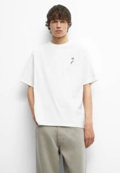 PULL & BEAR Short SleeveWith EmbroideryT-Shirt BasicWhite Uomo T-shirt E Polo PUC22O1OK-A11