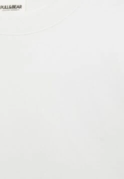PULL & BEAR PlushT-Shirt BasicWhite Uomo T-shirt E Polo PUC22O1KE-A11 -Pull & Bear f5ea49f1fe4f4f1db170f003faddbad4