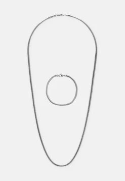 PULL & BEAR SetCollanaSilver Coloured Uomo Gioielli PUC52L01Z-D11 7 PULL & BEAR SetCollanaSilver Coloured Uomo Gioielli PUC52L01Z-D11 -Pull & Bear f9a5cbad46d54f2888fb05a4806d1ecd