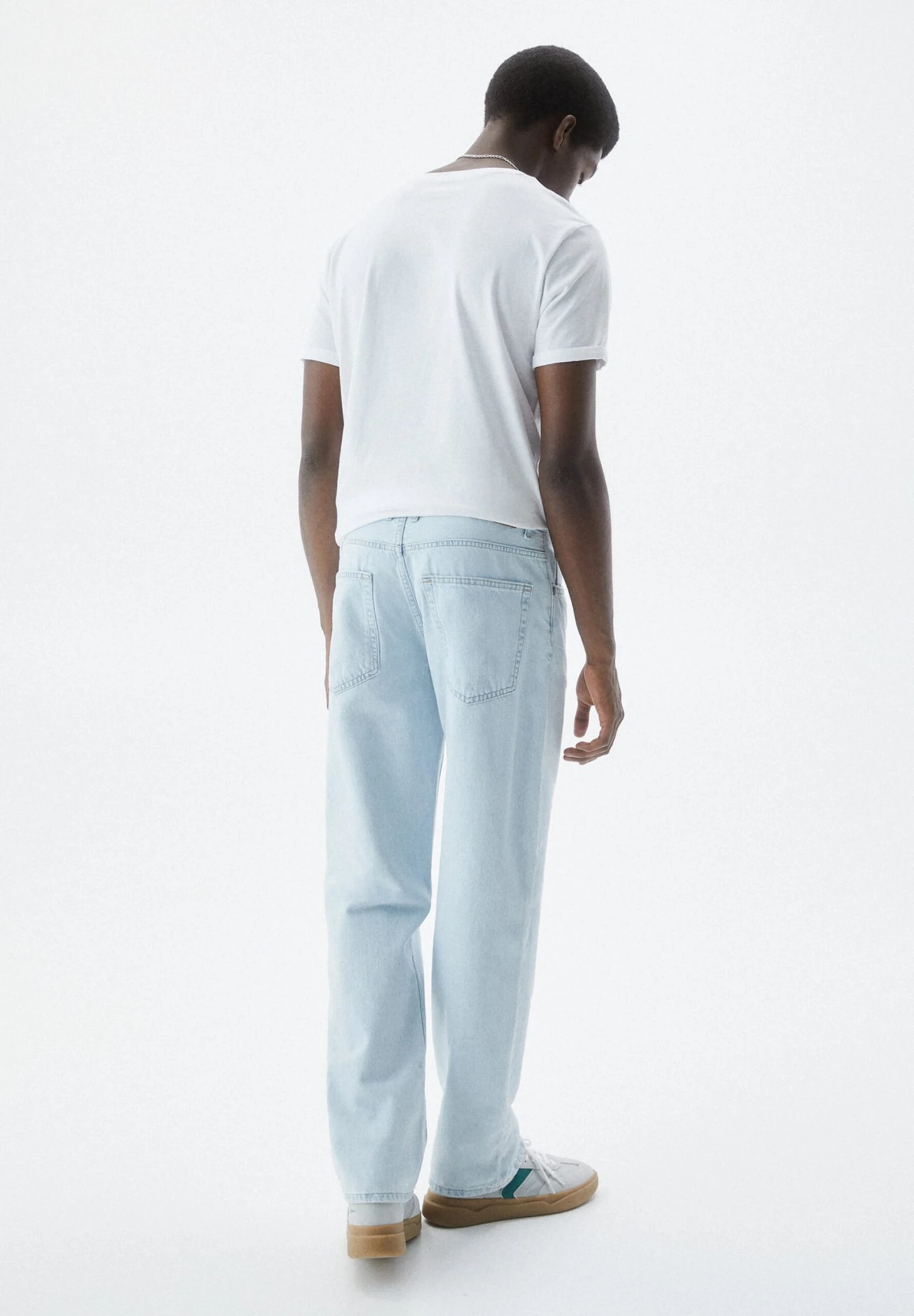 PULL & BEAR Wide LegJeans A SigarettaLight Blue Denim Uomo Jeans PUC22G0PQ-K12 3 PULL & BEAR Wide LegJeans A SigarettaLight Blue Denim Uomo Jeans PUC22G0PQ-K12 - immagine 3