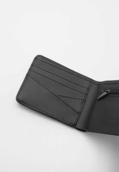 PULL & BEAR With Contrast LogoPortafoglioBlack Uomo Portafogli E Custodie PUC52F083-Q11 -Pull & Bear fae96711032148bcbc54493549c9120a