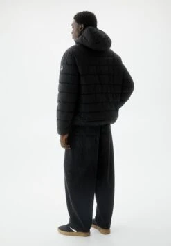 PULL & BEAR LightweightGiacca InvernaleBlack Uomo Giacche PUC22T0ST-Q11 10 PULL & BEAR LightweightGiacca InvernaleBlack Uomo Giacche PUC22T0ST-Q11 -Pull & Bear fb2bfff2d03844d8ac3dddabc20132e5