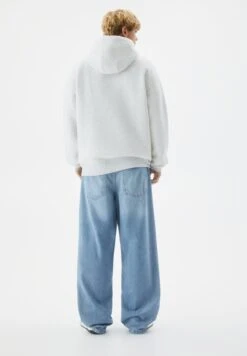 PULL & BEAR Basic ColouredFelpa Con CappuccioLight Grey Uomo Maglieria E Felpe PUC21009J-C12 -Pull & Bear fd2bf8ec276f4ba0861c3f866f05d488