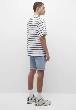 PULL & BEAR Shorts Di JeansBlue Denim Uomo Jeans PUC22F0BM-K12 -Pull & Bear fdbc97f6a95042be9eb1848afd2564ef