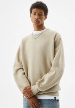 PULL & BEAR Basic Coloured Round NeckFelpaBeige Uomo Maglieria E Felpe PUC21009K-B11 -Pull & Bear fe4119b051b74e0c9a15e51fdd9e6db7