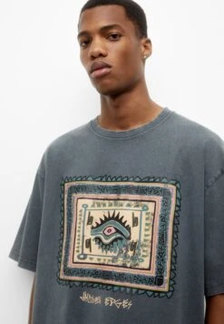 PULL & BEAR Short Sleeve T-Shirt Con StampaDark Grey Uomo T-shirt E Polo PUC22O1OI-C11 -Pull & Bear feb26a7a32d4442f9c61047d64e3b472